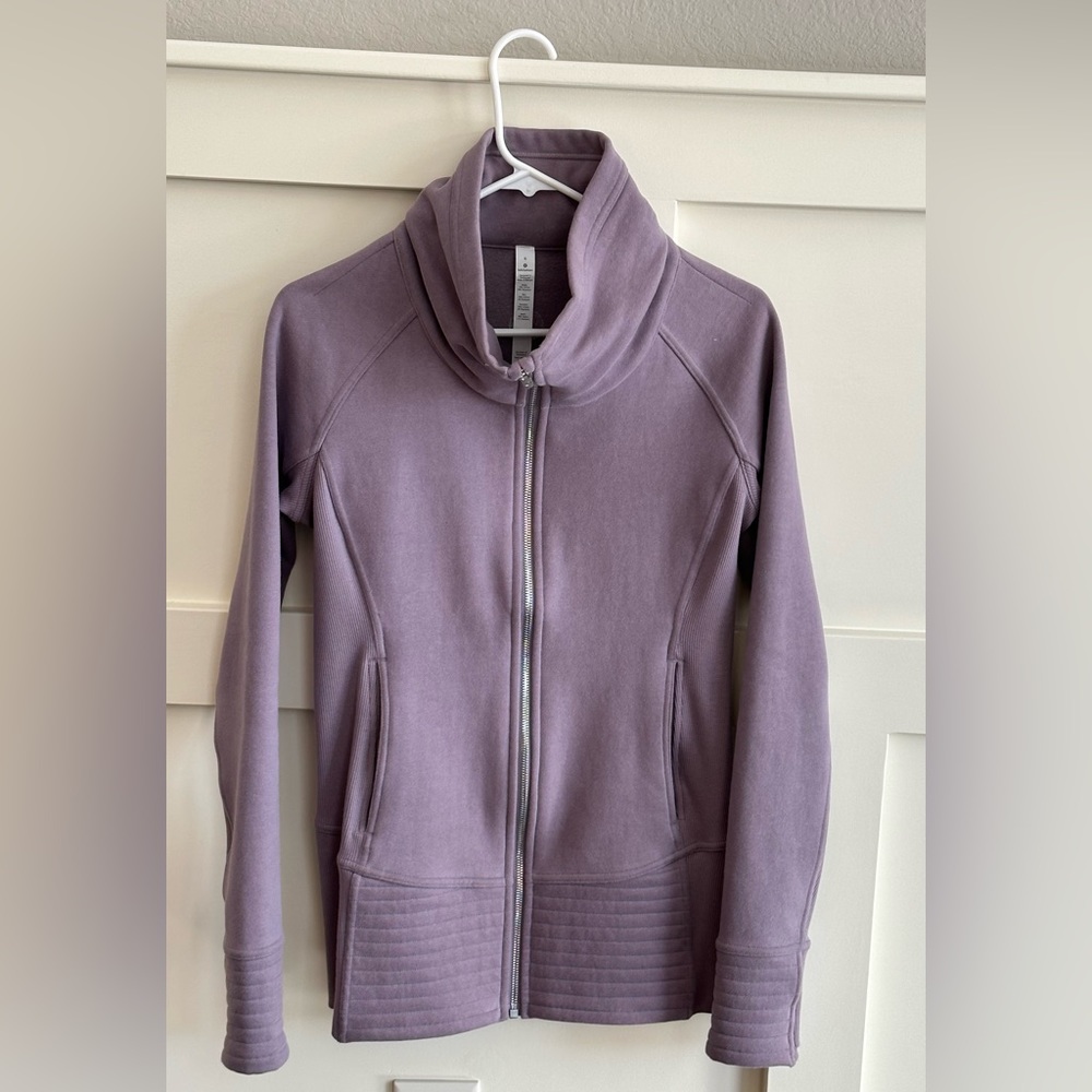 Lululemon Radiant Jacket ll- violet verbena
